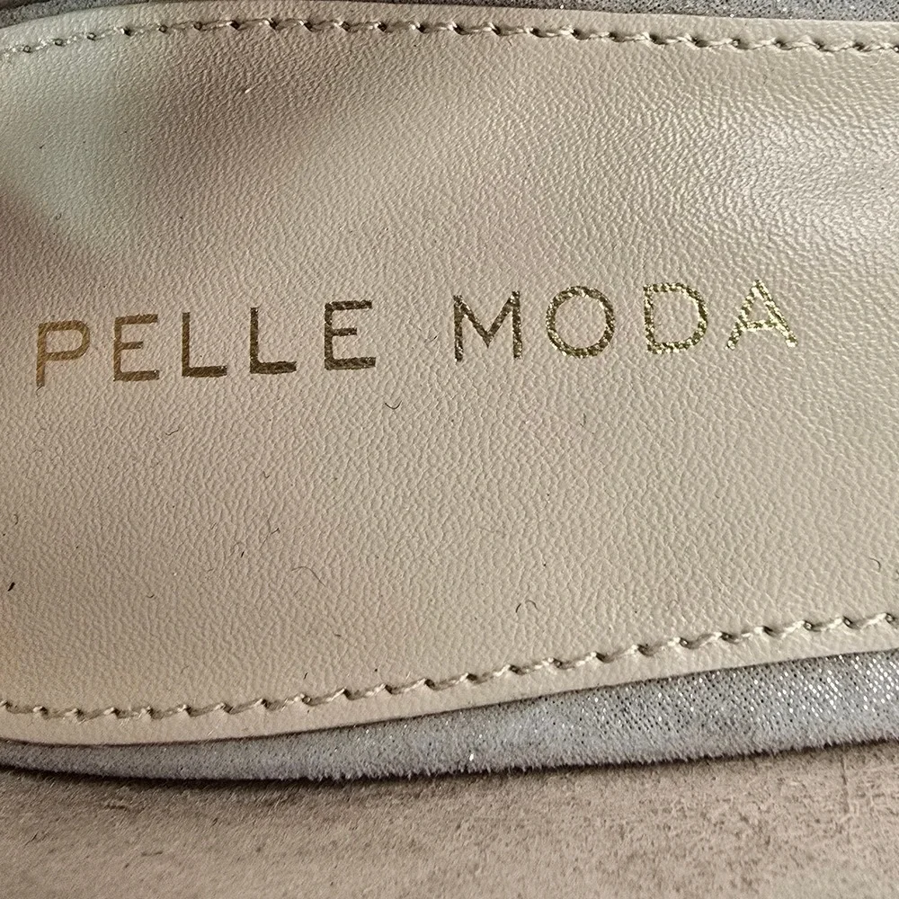 Pelle Moda pelle moda